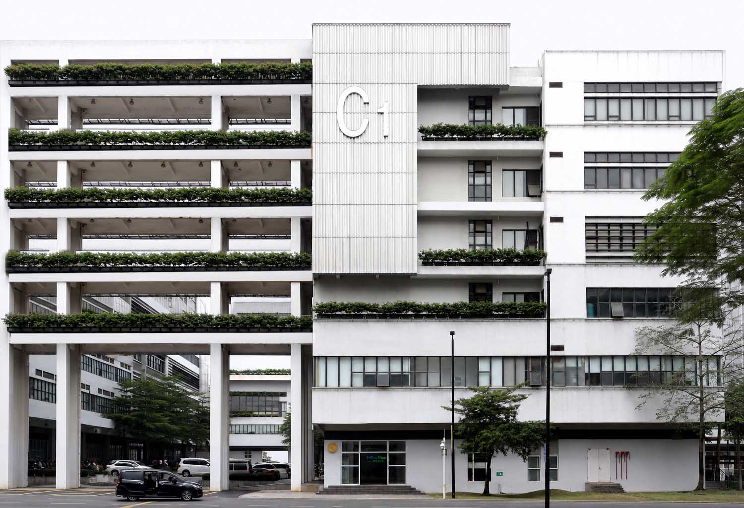 Global Headquarters and cGMP Commercial Manufacturing Facility